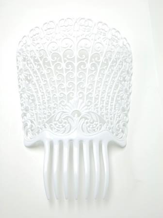 Plastic Hair Comb White